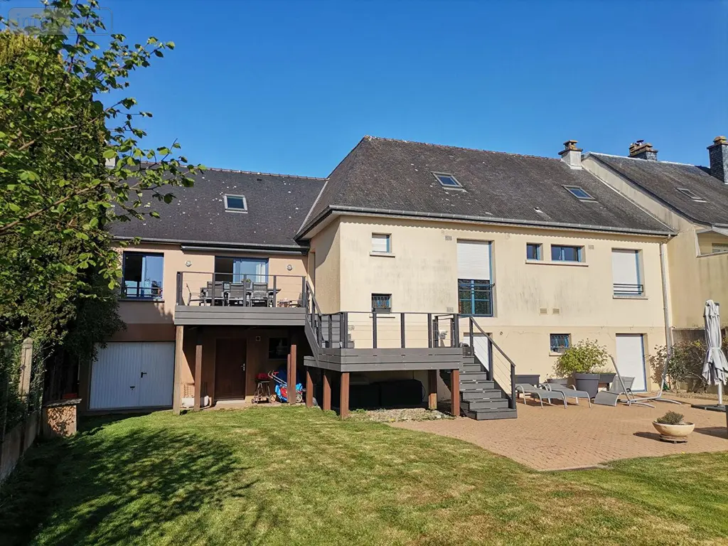 Maison a vendre Montfort-sur-Meu 35160 Ille-et-Vilaine 35 214 m2 8 pièces 518760 euros 048-V953M 001