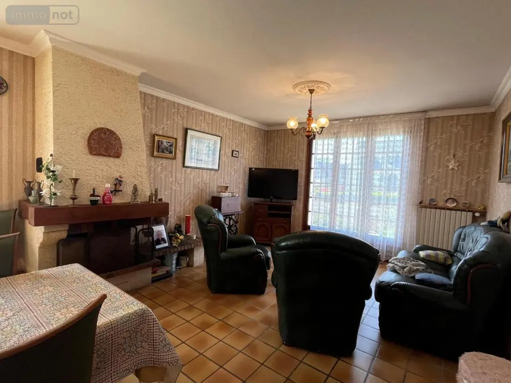 Maison a vendre Callac 22160 Côtes-d'Armor 22 106 m2 4 pièces 141750 euros 29066-3829 004