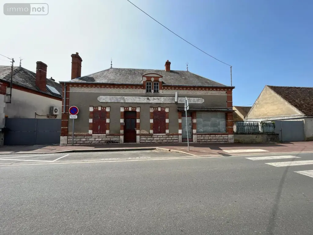 Fonds et murs commerciaux a vendre Corquilleroy 45120 Loiret 45 350 m2 5 pièces 126800 euros 45051-487 008