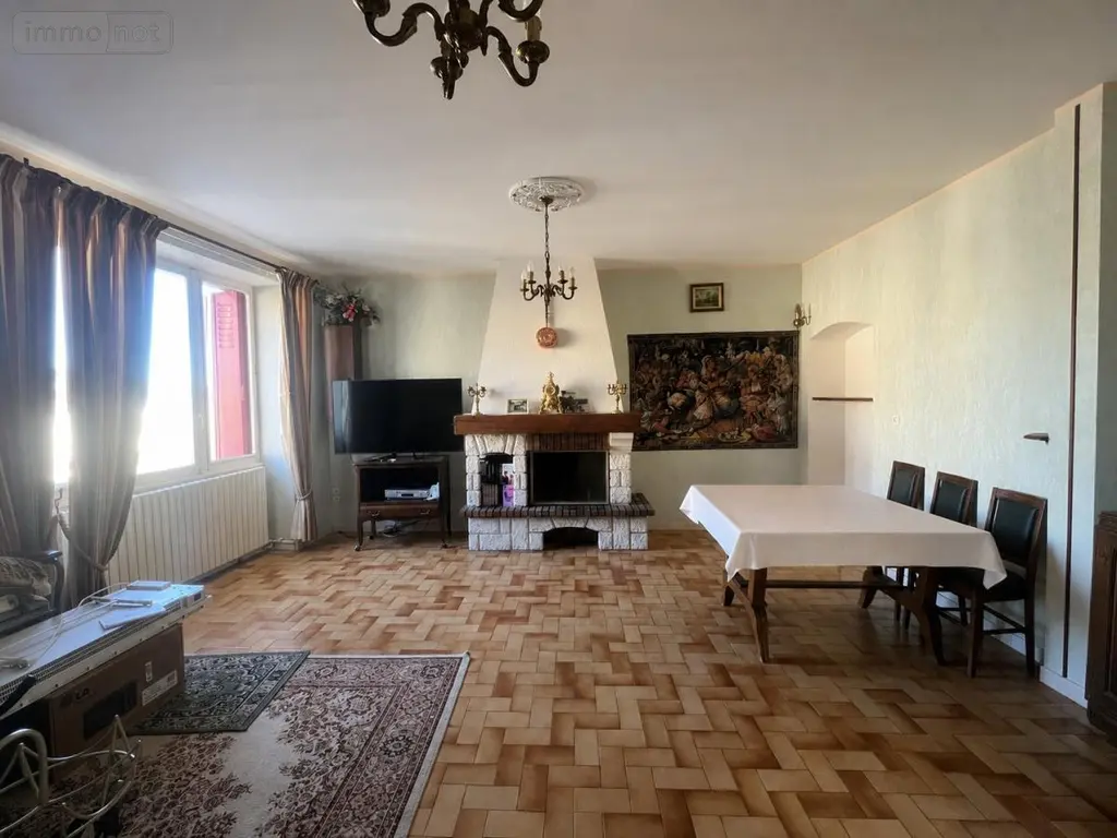 Maison a vendre Vaiges 53480 Mayenne 53 167 m2 8 pièces 125300 euros 53018-1834 003