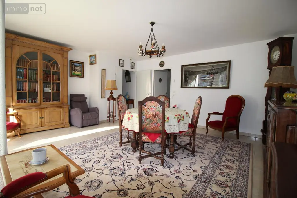 Appartement a vendre Ozoir-la-Ferrière 77330 Seine-et-Marne 77 67 m2 2 pièces 270400 euros 94029-276 008