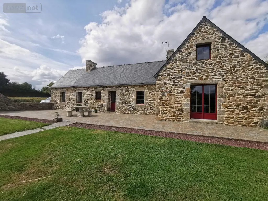 Maison a vendre Bégard 22140 Côtes-d'Armor 22 113 m2 5 pièces 342500 euros 22102-2436 023