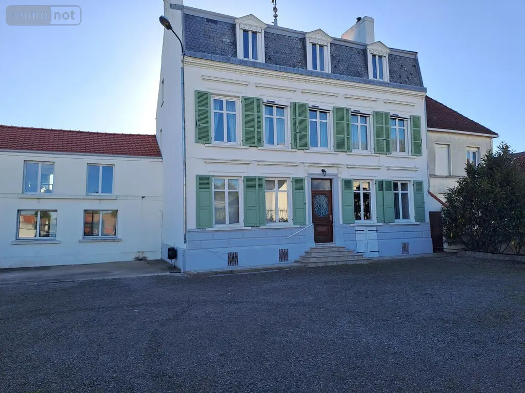 Maison a vendre Guînes 62340 Pas-de-Calais 62 272 m2 10 pièces 281220 euros 62098-2468 016