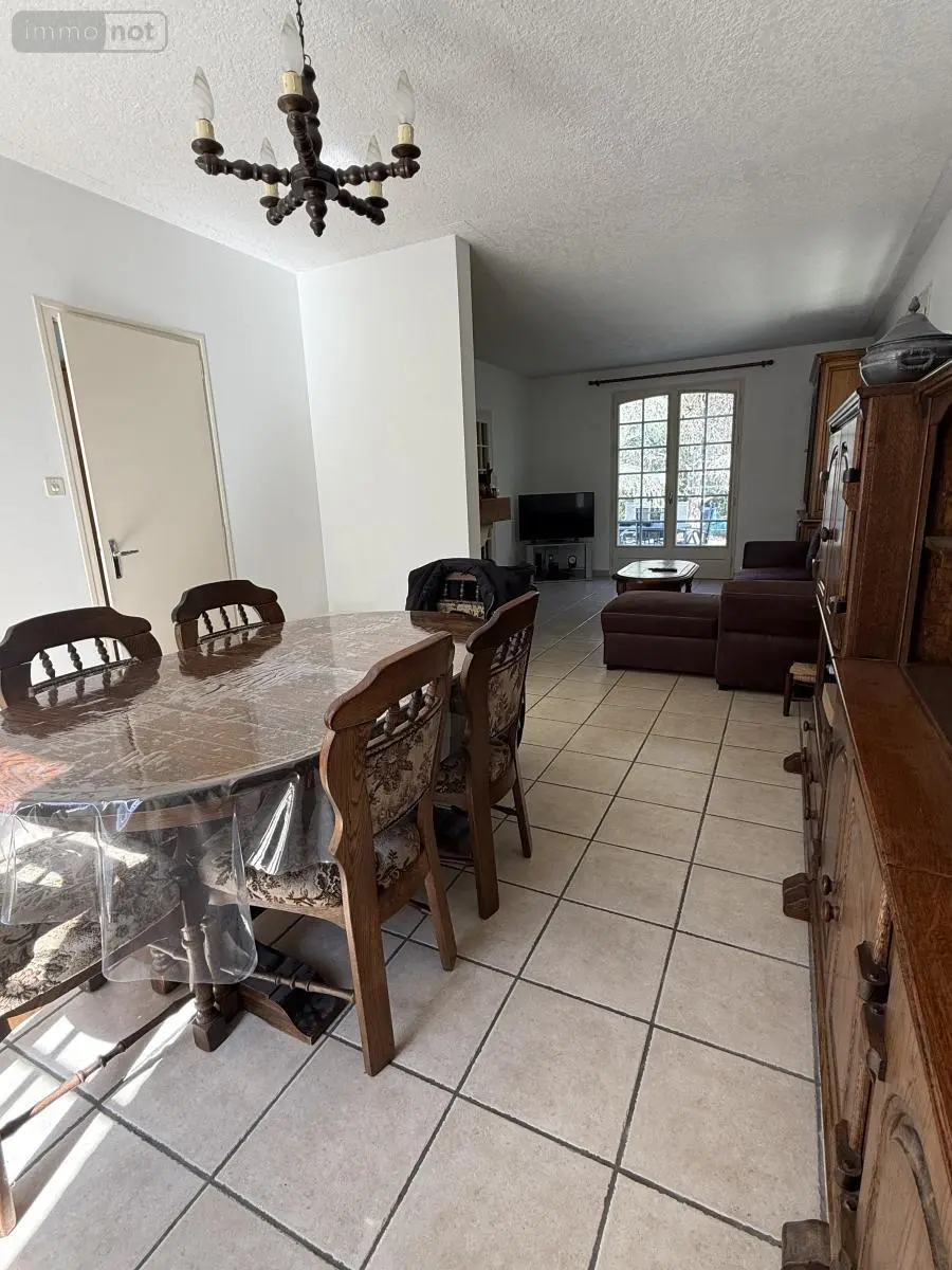 Maison a vendre Landeronde 85150 Vendée 85 94 m2 4 pièces 228600 euros 85072-1157 003