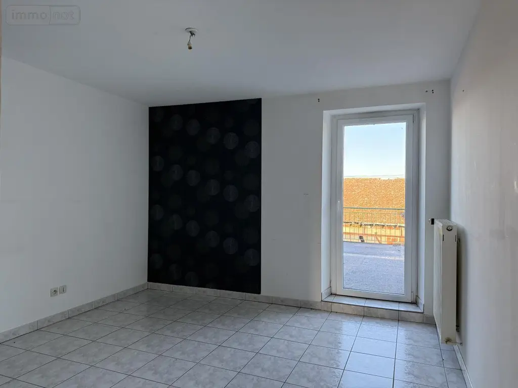 Immeuble de rapport a vendre Beaupréau-en-Mauges 49600 Maine-et-Loire 49 260 m2 146720 euros 49058-1546 007