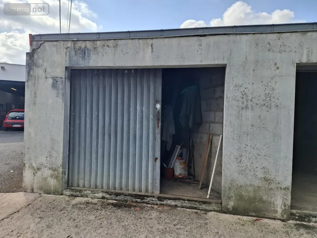 Garage et parking a vendre Saintes 17100 Charente-Maritime 17 49 m2 40000 euros 17111-766 004