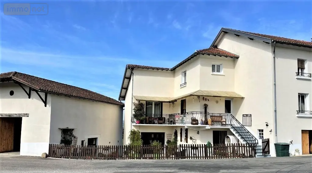 Maison a vendre Montredon 46270 Lot 46 220 m2 8 pièces 178100 euros VM537 002