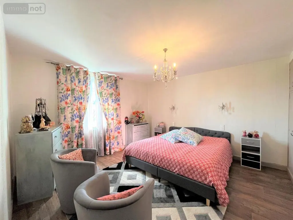 Maison a vendre Montredon 46270 Lot 46 220 m2 8 pièces 178100 euros VM537 014