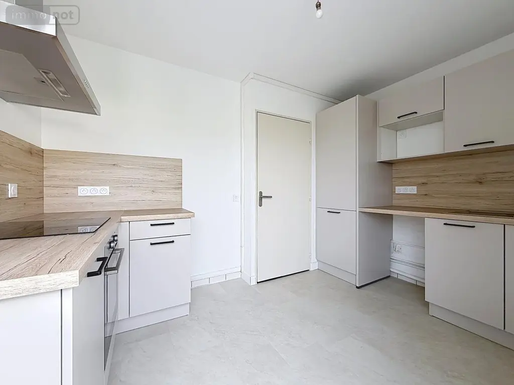 Appartement a vendre Laval 53000 Mayenne 53 71 m2 5 pièces 199120 euros 53007-2210 003