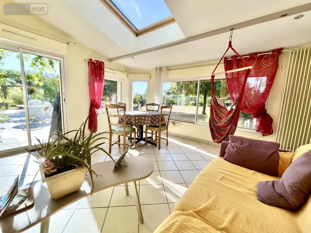Maison a vendre Mauges-sur-Loire 49620 Maine-et-Loire 49 166 m2 8 pièces 356320 euros 49019-3566 006