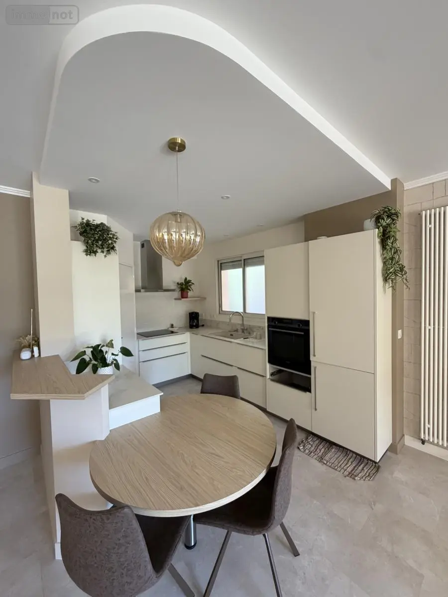 Appartement a vendre Cholet 49300 Maine-et-Loire 49 77 m2 3 pièces 220350 euros 49055-104 002