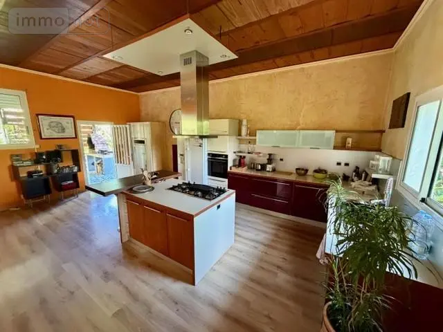 Maison a vendre Saint-Paul 97460 La Réunion 974 200 m2 7 pièces 540000 euros 97409-291 007