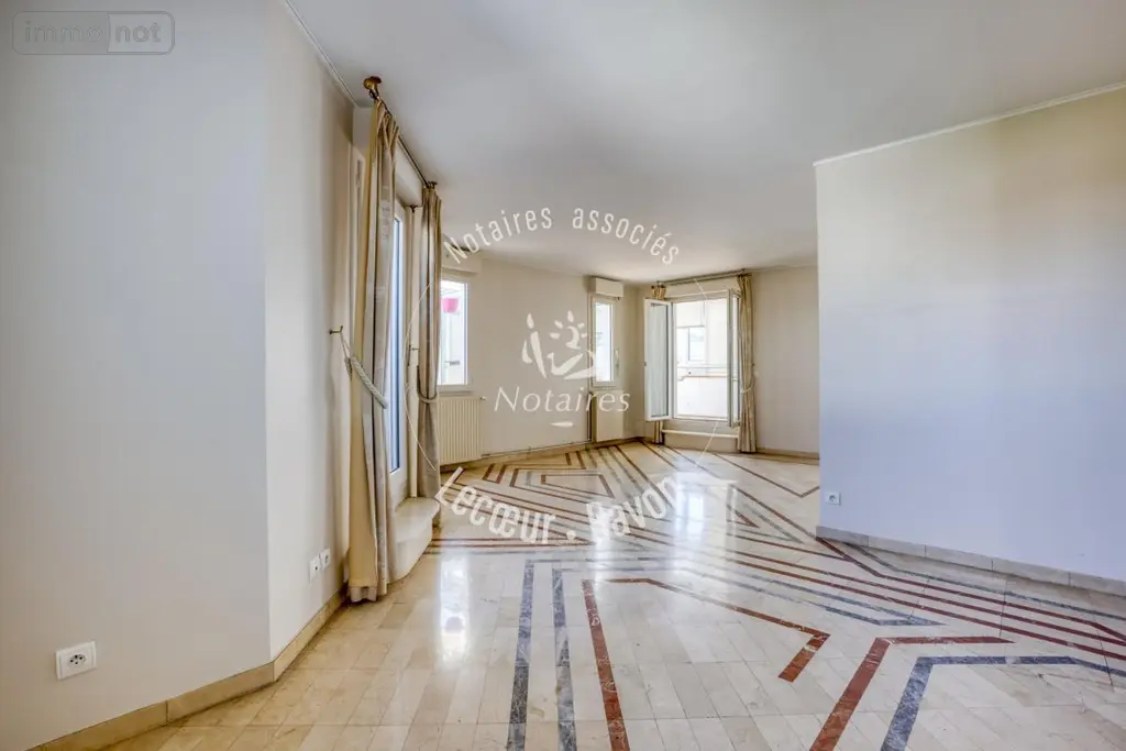 Appartement a vendre Issy-les-Moulineaux 92130 Hauts-de-Seine 92 101 m2 5 pièces 699000 euros 92076-144 004