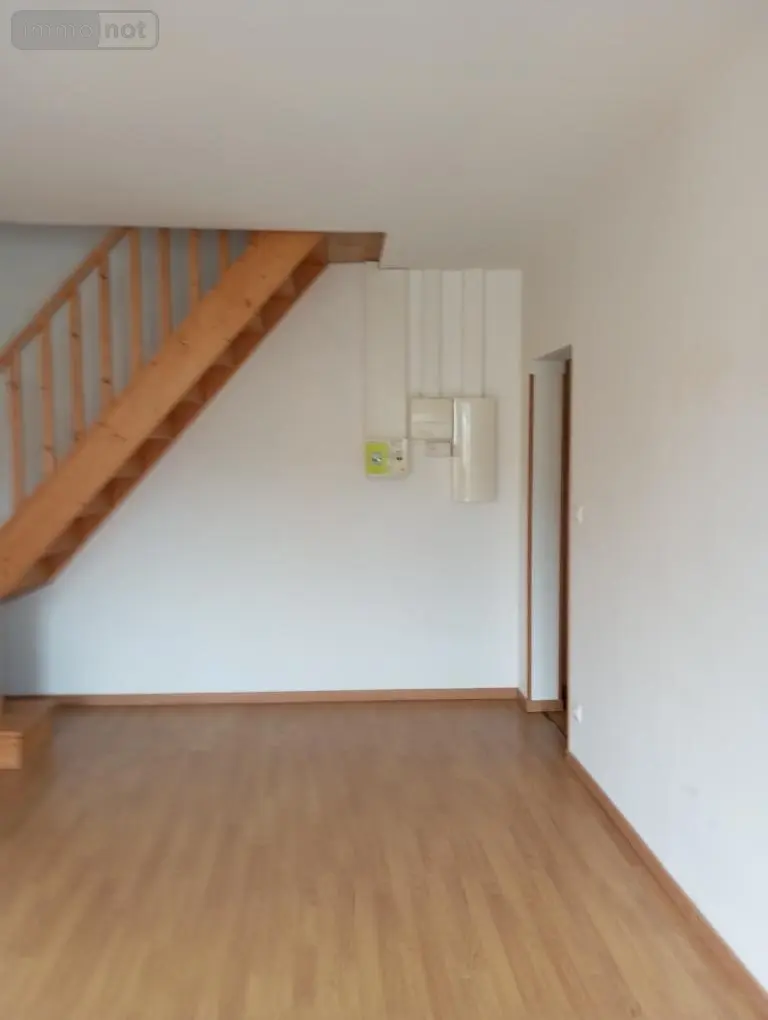Immeuble de rapport a vendre Montcornet 02340 Aisne 02 207 m2 242800 euros 51052-509 003