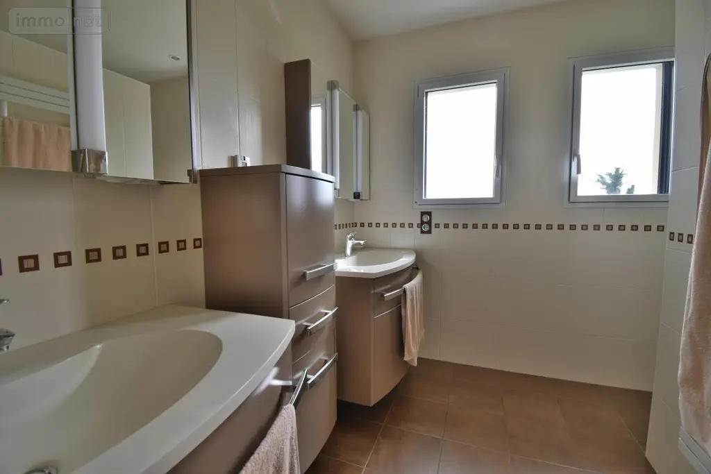 Maison a vendre Val d'Erdre-Auxence 49370 Maine-et-Loire 49 155 m2 6 pièces 366800 euros 49019-3486 005
