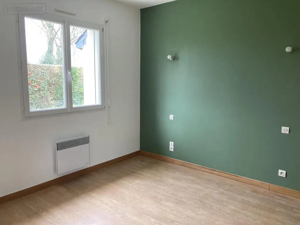 Location maison Ploubezre 22300 Côtes-d'Armor 22 96 m2 4 pièces 900 euros 22086-L61 004