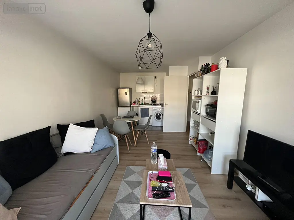 Location appartement Rennes 35000 Ille-et-Vilaine 35 35 m2 2 pièces 687 euros 001-266 002