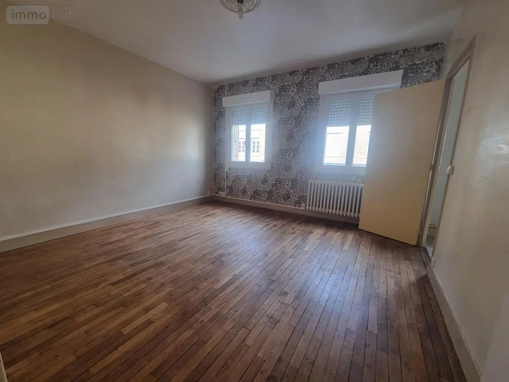 Immeuble de rapport a vendre Saint-Hilaire-du-Harcouët 50600 Manche 50 146 m2 7 pièces 182860 euros IR571 002