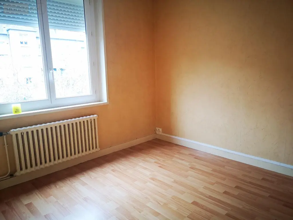 Immeuble de rapport a vendre Saint-Hilaire-du-Harcouët 50600 Manche 50 146 m2 7 pièces 182860 euros IR571 008