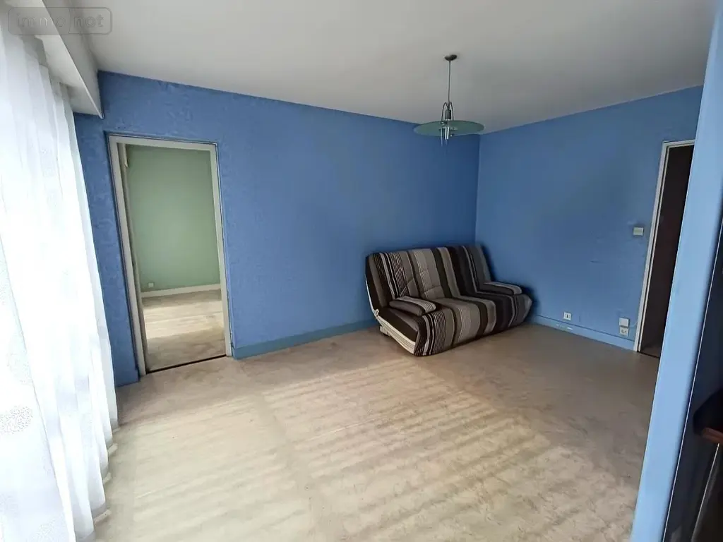 Appartement a vendre Pontivy 56300 Morbihan 56 42 m2 79200 euros 56061-902 002
