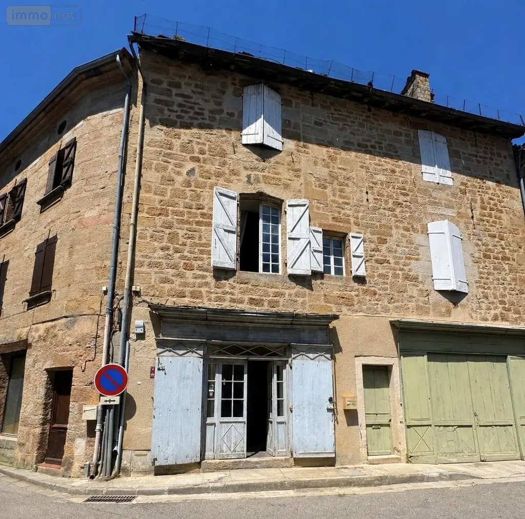 Maison a vendre Lacapelle-Marival 46120 Lot 46 141 m2 6 pièces 149000 euros MAIS93 001