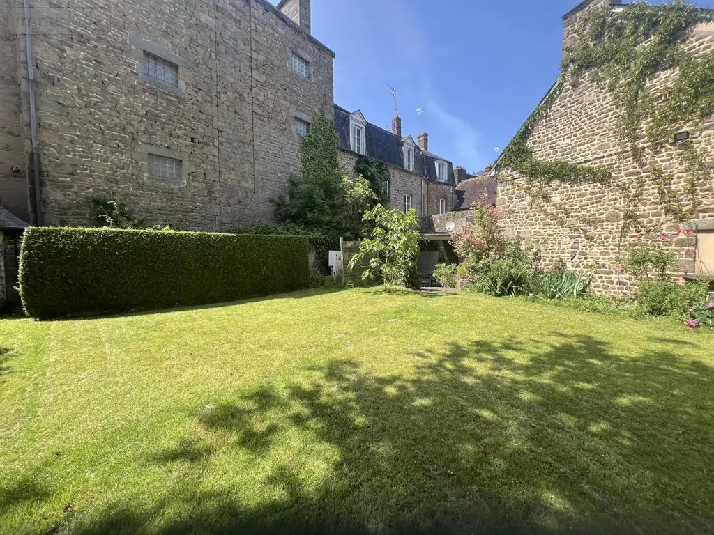 Maison a vendre La Ferté Macé 61600 Orne 61 260 m2 10 pièces 199000 euros 61044-1830 010