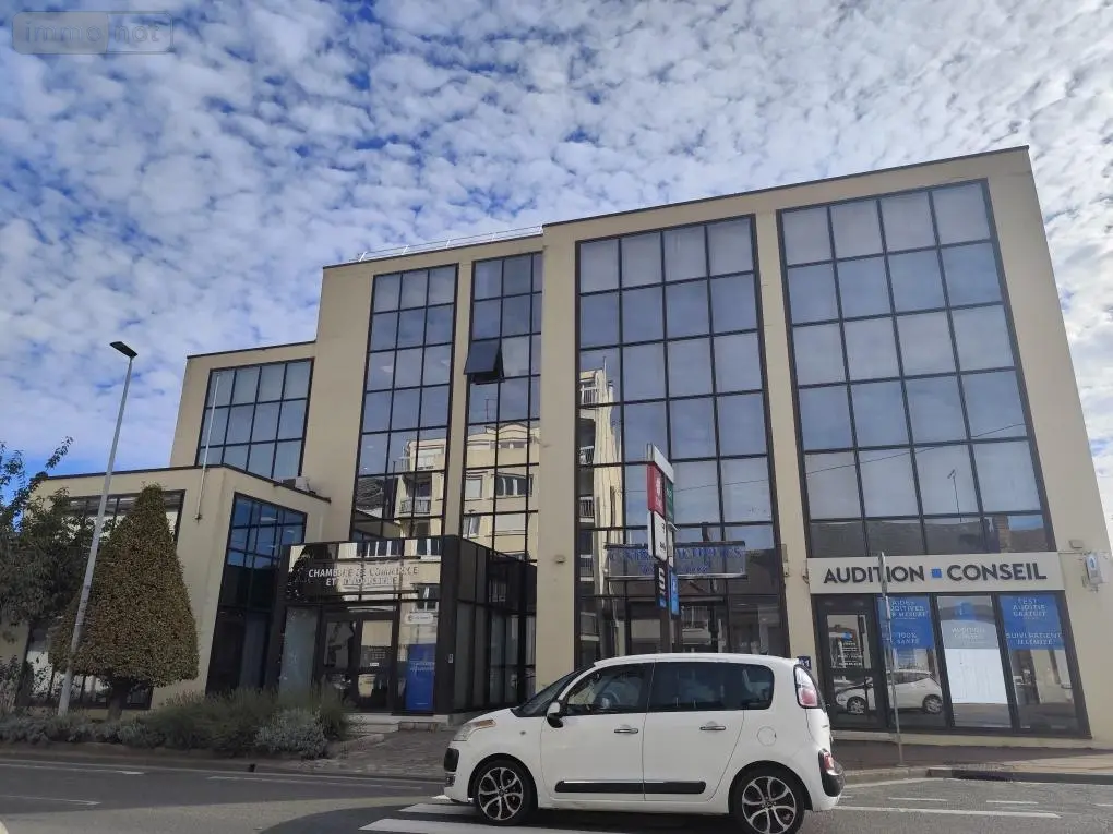 Location fonds et murs commerciaux Montargis 45200 Loiret 45 71 m2 4 pièces 1640 euros 45052-L302 010