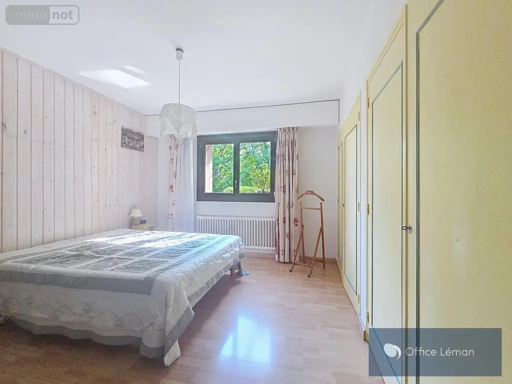 Appartement a vendre Ferney-Voltaire 01210 Ain 01 91 m2 3 pièces 385000 euros 01047-836 008