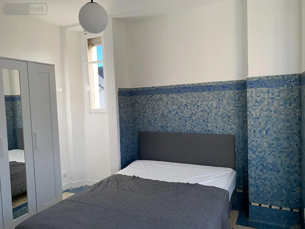 Location appartement Rennes 35000 Ille-et-Vilaine 35 28 m2 2 pièces 630 euros 001-636 003