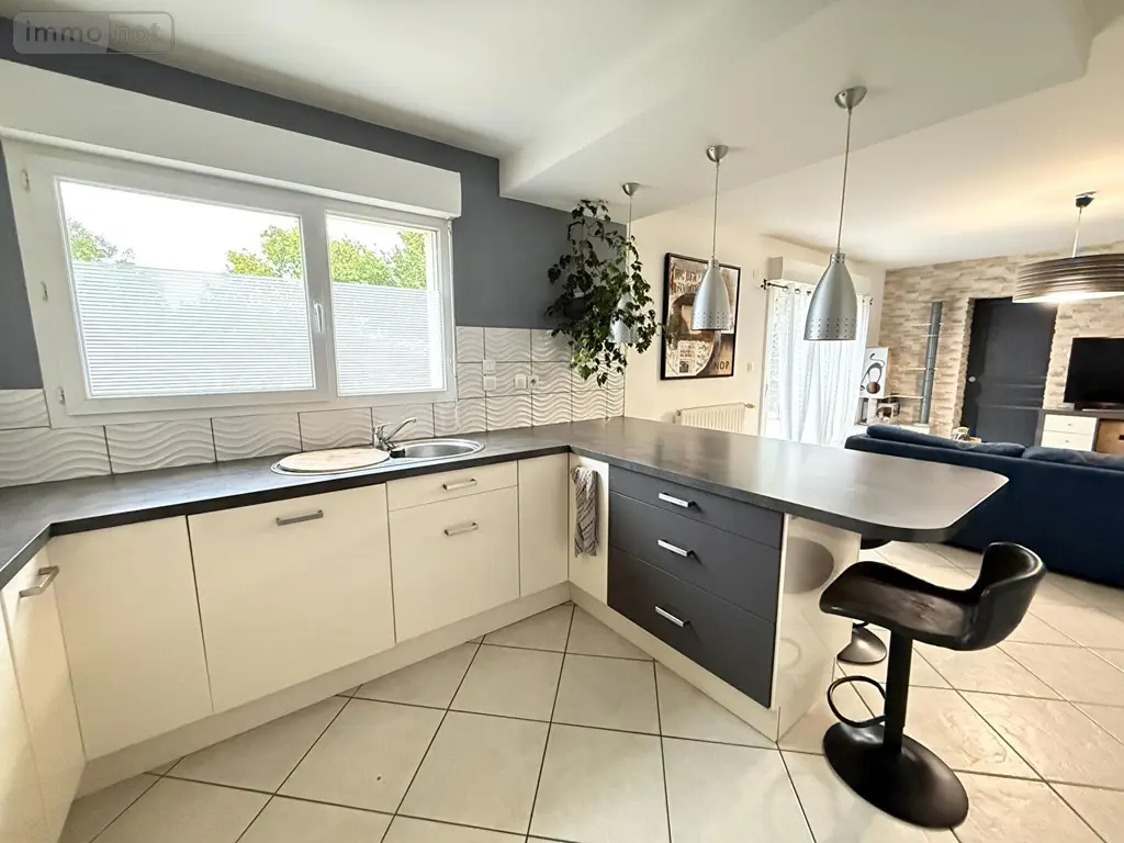 Maison a vendre Betton 35830 Ille-et-Vilaine 35 107 m2 5 pièces 354450 euros DRB786 004