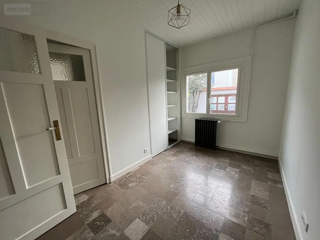 Location maison Rennes 35000 Ille-et-Vilaine 35 139 m2 6 pièces 2400 euros 001-2234 005
