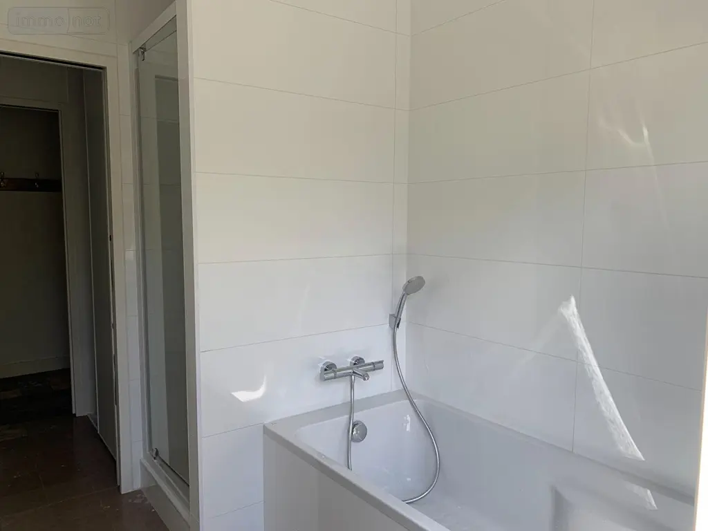 Location maison Rennes 35000 Ille-et-Vilaine 35 139 m2 6 pièces 2400 euros 001-2234 009