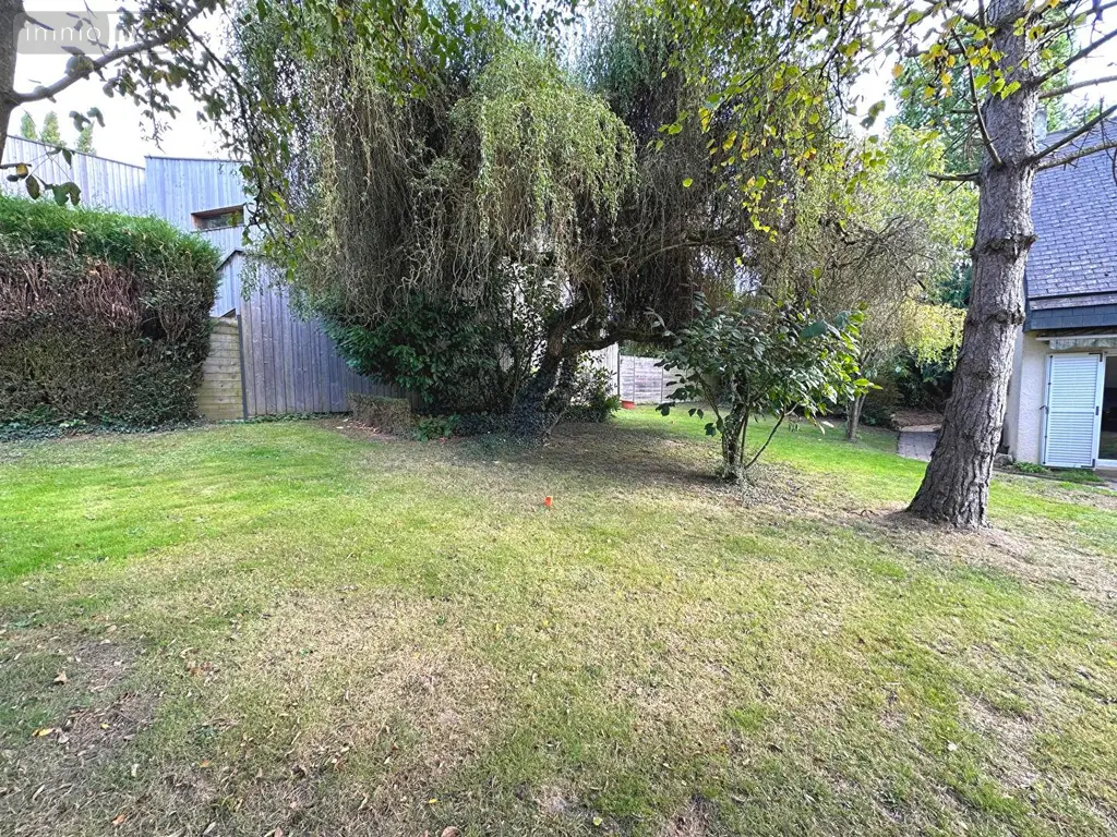 Terrain a batir a vendre Rennes 35000 Ille-et-Vilaine 35 297 m2 299000 euros 94 002