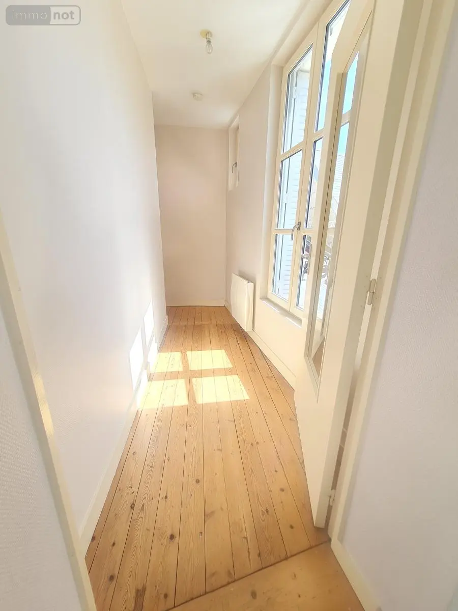 Immeuble de rapport a vendre Montoire-sur-le-Loir 41800 Loir-et-Cher 41 119 m2 145460 euros 41059-1007 010