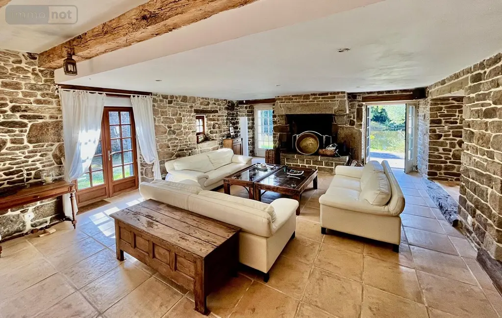 Maison a vendre Gomené 22230 Côtes-d'Armor 22 175 m2 5 pièces 361560 euros 048-V1242S 002