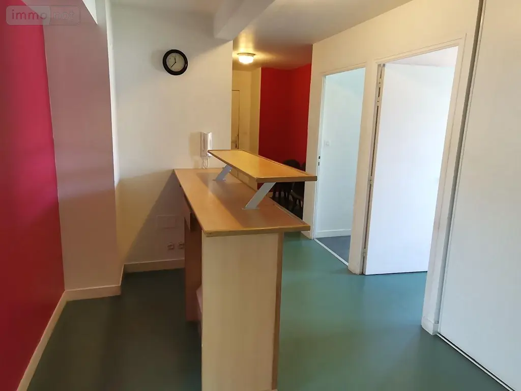 Appartement a vendre Rennes 35200 Ille-et-Vilaine 35 76 m2 4 pièces 209600 euros 048-V1260M 004