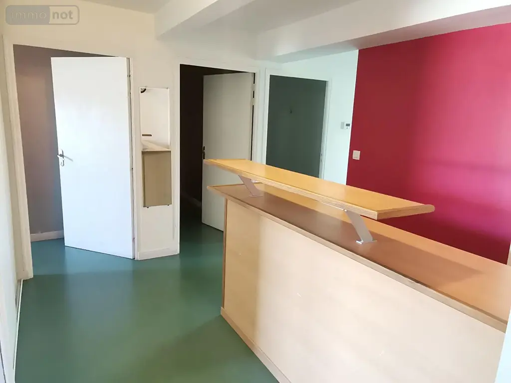 Appartement a vendre Rennes 35200 Ille-et-Vilaine 35 76 m2 4 pièces 209600 euros 048-V1260M 010