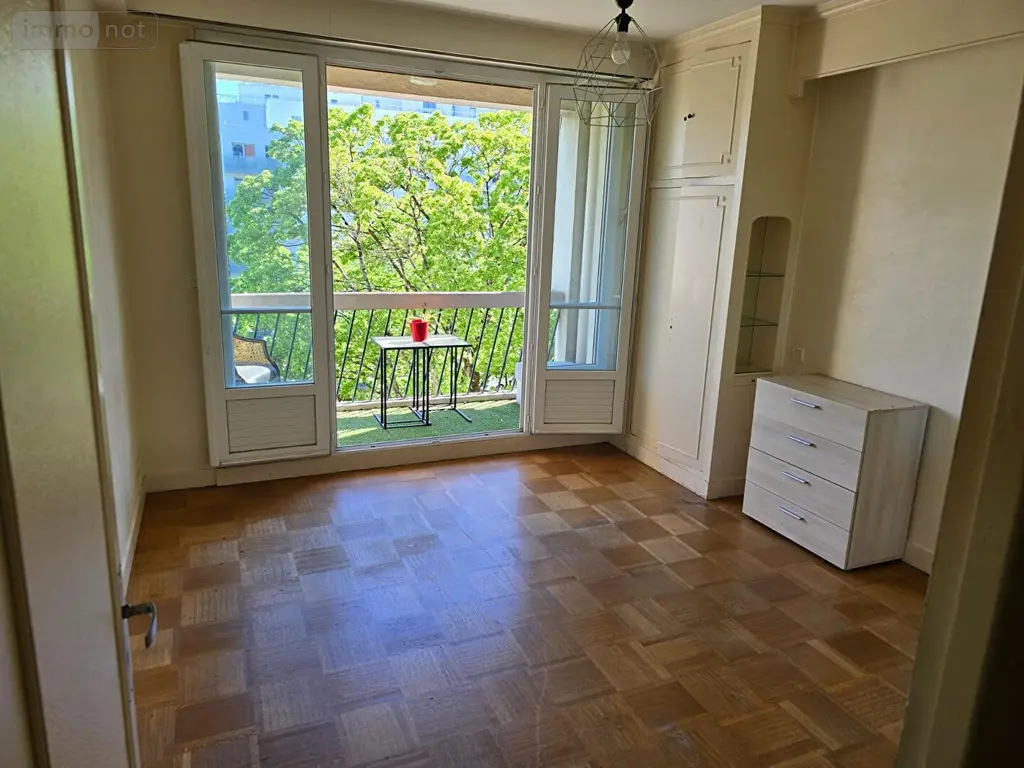 Appartement a vendre Rennes 35000 Ille-et-Vilaine 35 53 m2 2 pièces 177112 euros 048-V1263M 003