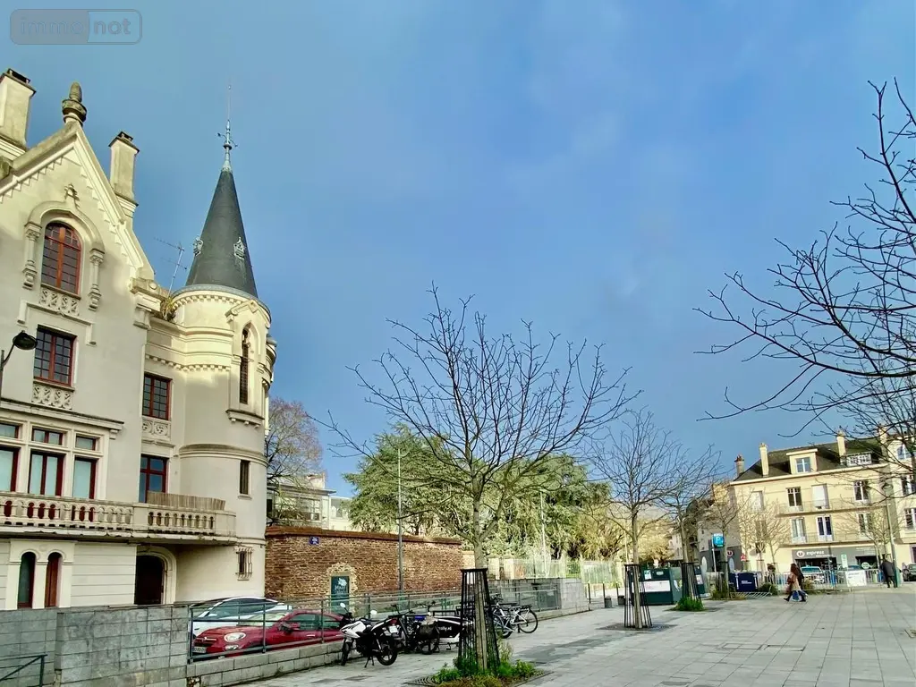 Immeuble de rapport a vendre Rennes 35000 Ille-et-Vilaine 35 490 m2 20 pièces 2360500 euros 048-V1275S 012
