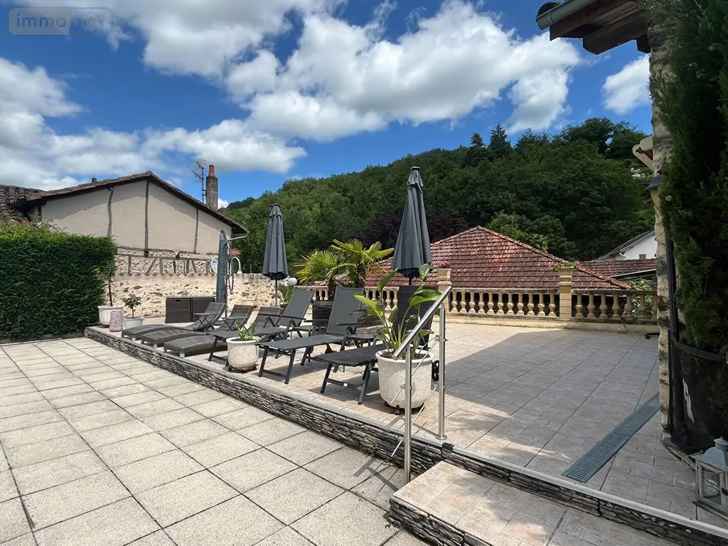 Maison a vendre Figeac 46100 Lot 46 260 m2 10 pièces 497400 euros MAIS148 004
