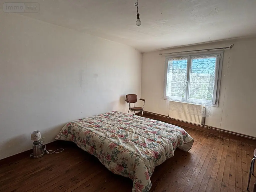 Maison a vendre Montreuil-Bellay 49260 Maine-et-Loire 49 166 m2 6 pièces 147600 euros 2018243 009