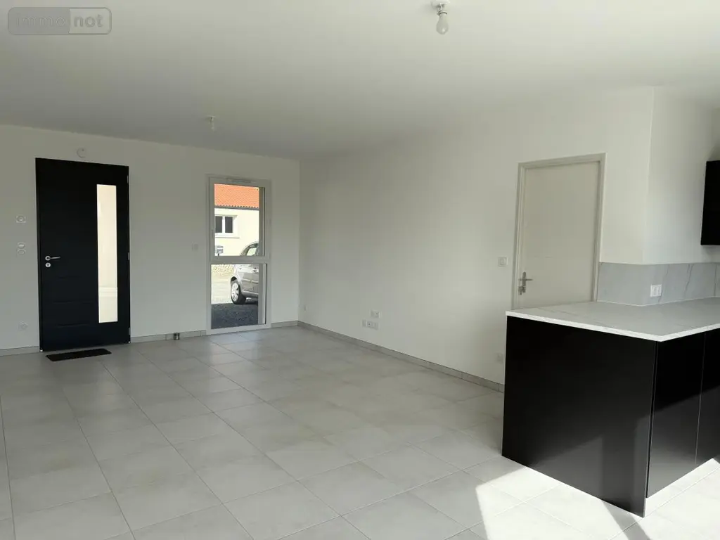 Location maison Beaupréau-en-Mauges 49600 Maine-et-Loire 49 62 m2 3 pièces 912 euros 49058-L922 004
