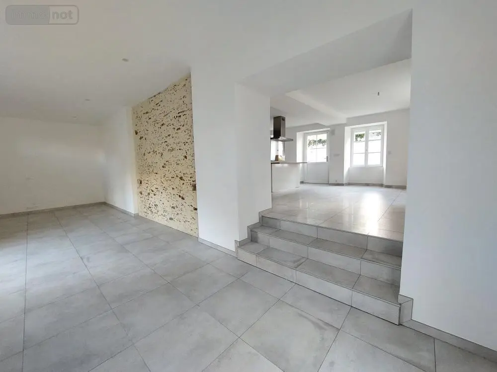 Maison a vendre Cossé-le-Vivien 53230 Mayenne 53 150 m2 6 pièces 230500 euros 53032-1087 004