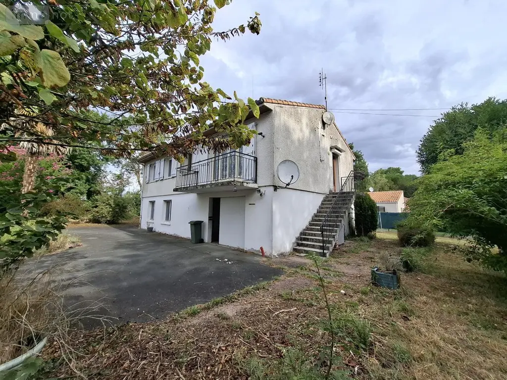 Maison a vendre Médis 17600 Charente-Maritime 17 91 m2 6 pièces 220332 euros 17111-748 002