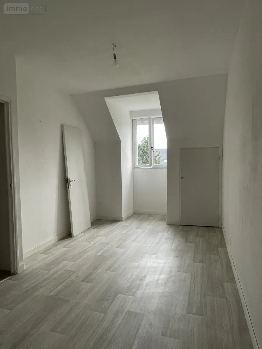 Location maison Saint-Jouan-des-Guérets 35430 Ille-et-Vilaine 35 127 m2 1150 euros 35104-L115 013