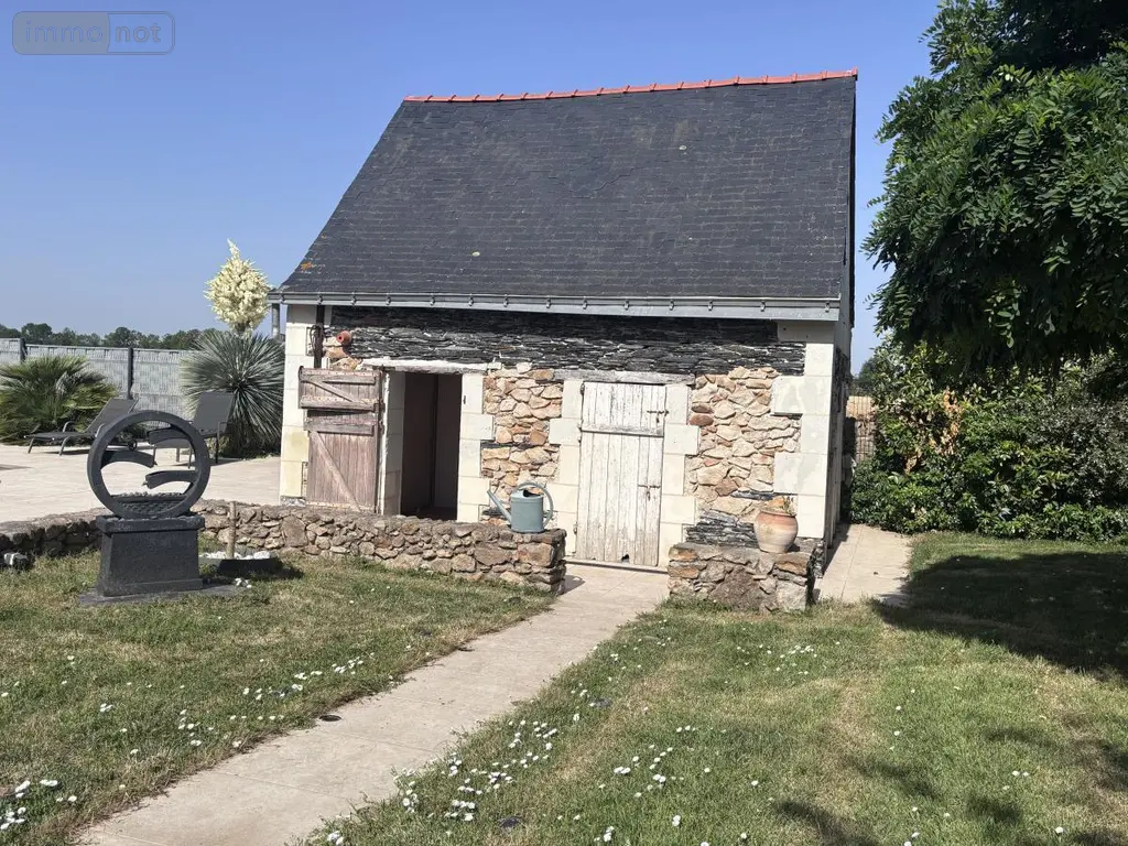 Maison a vendre Loire-Authion 49250 Maine-et-Loire 49 264 m2 7 pièces 496800 euros 49037-1187 008
