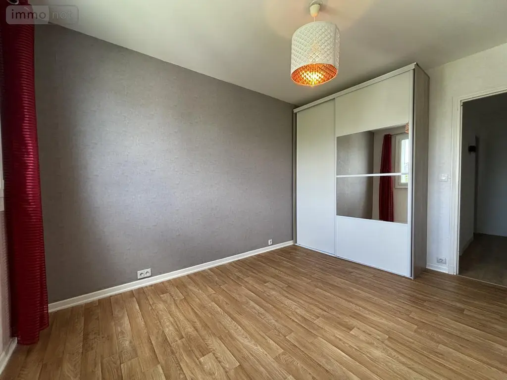 Appartement a vendre Saint-Cyr-sur-Loire 37540 Indre-et-Loire 37 80 m2 3 pièces 214500 euros 37037-12 006