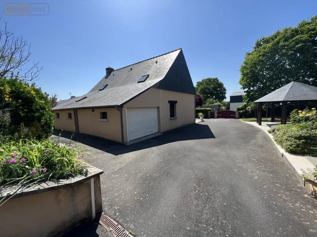 Maison a vendre Châteaugiron 35410 Ille-et-Vilaine 35 160 m2 8 pièces 405240 euros 35018-738 003