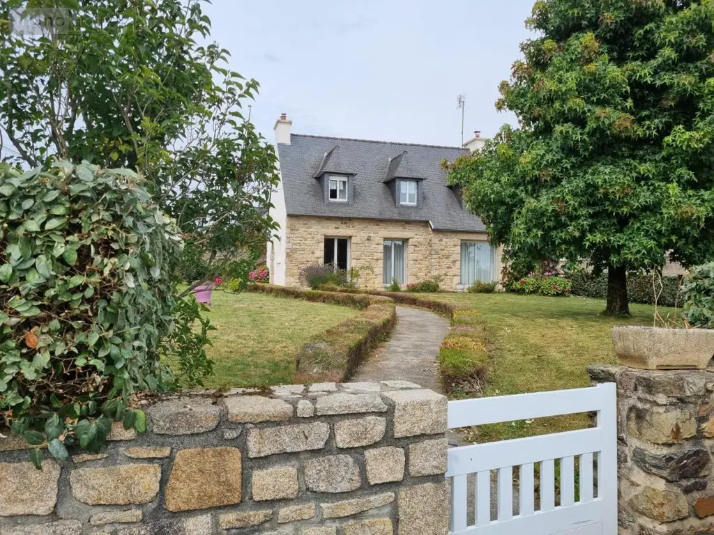 Maison a vendre Callac 22160 Côtes-d'Armor 22 134 m2 6 pièces 178500 euros 29066-3805 017