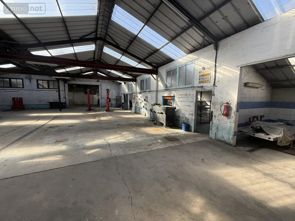 Garage et parking a vendre Doullens 80600 Somme 80 770 m2 239200 euros 80121-2881 006